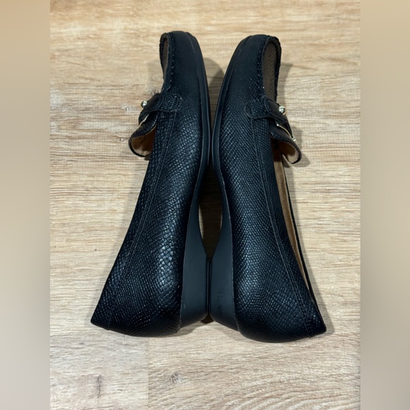 NEW Naturalizer Buckle Detail Back Slip-On Loafers - Gisella Size 6 - Picture 8 of 10